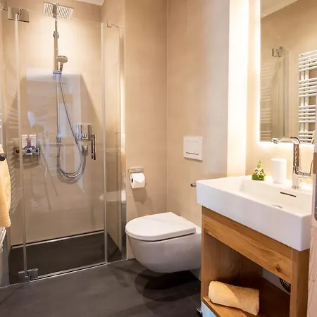 Apartment 73 - Smaragd